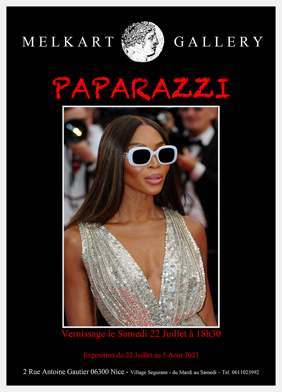 PAPARAZZI