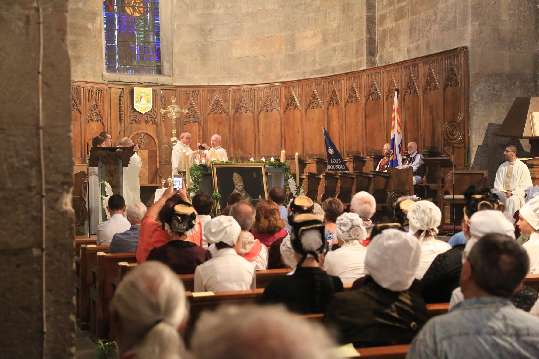 Dimanche 6 aout 2017, Cathédrale St Léonce Fréjus, fête du raisin