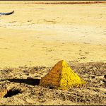 Pyramide de sable par Laurent Villepontoux